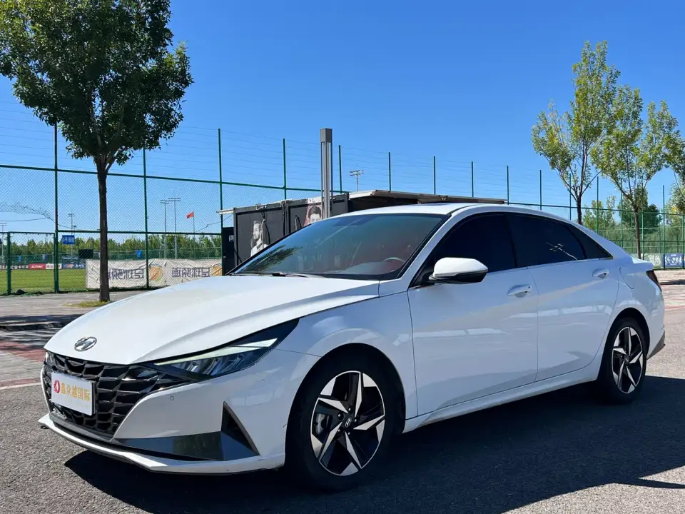 Hyundai Elantra 1.5L CVT GLX Elite Edition 2023