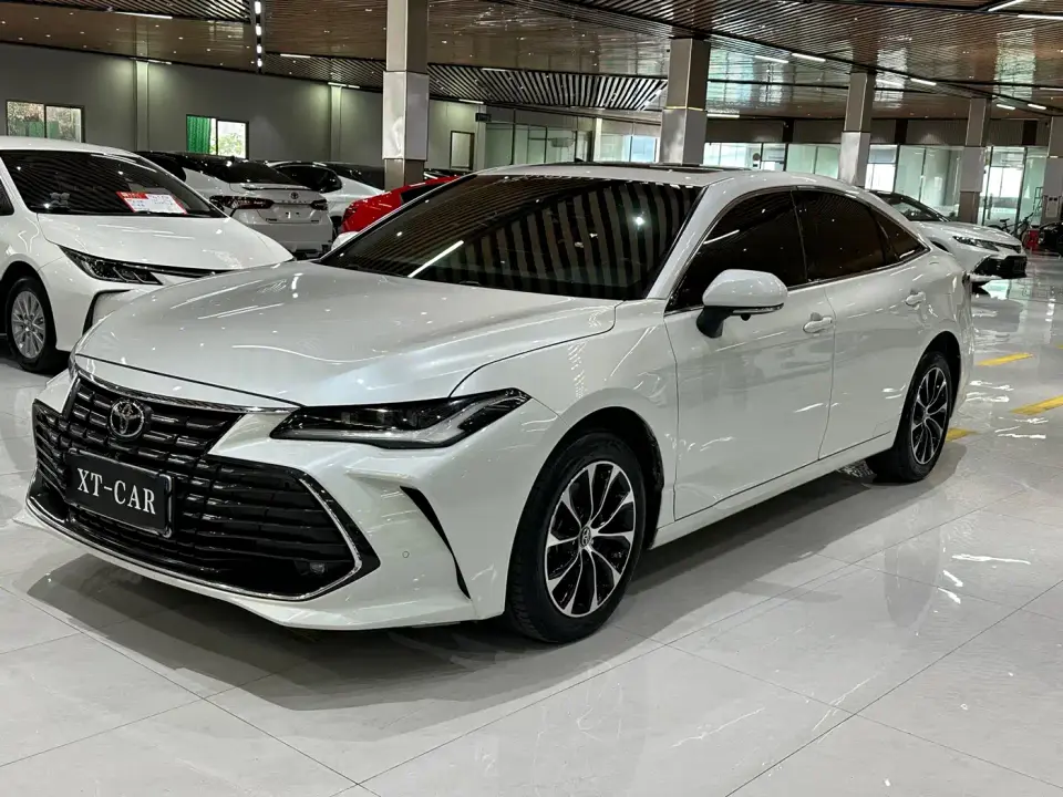 Toyota Avalon 2.0L Premium Selection 2023