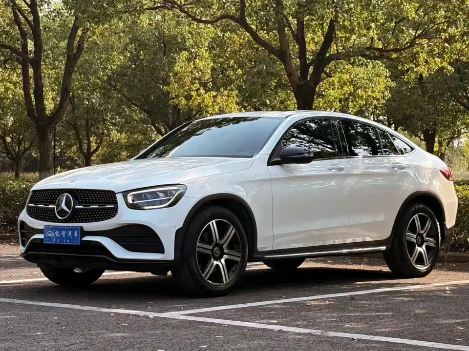 Mercedes-Benz GLC Coupe GLC 260 4MATIC Coupe SUV 2022