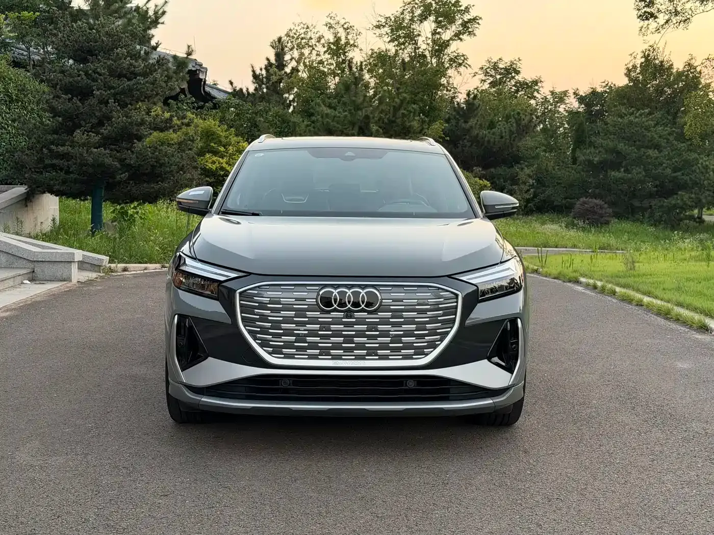 Audi Q4 e-tron 40 e-tron Creation Edition 2025 — фото 2
