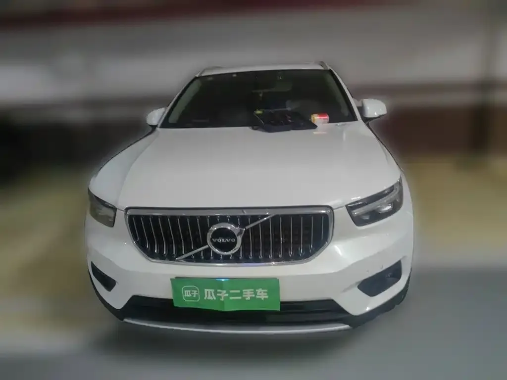 Volvo XC40 T4 AWD Inscription Sport Edition 2019 — фото 23