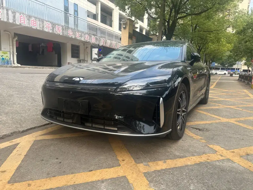 Chery Fengyun Fengyun A9L 260 Ultra Long Range Luxury Edition 2025