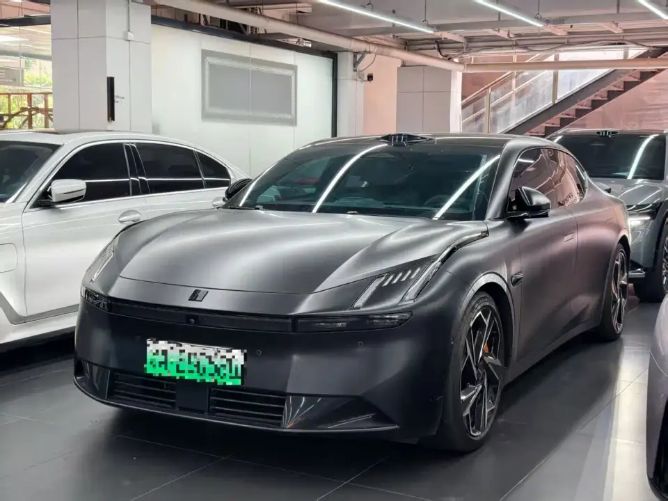 Lynk & Co Z10 Model 95kWh 806km RWD Smart Drive Max 2025