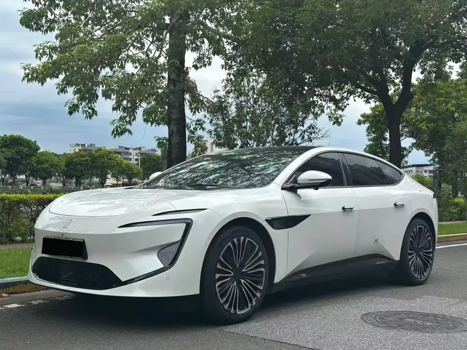 Avatr 12 Ultra Extended Range Edition 2024