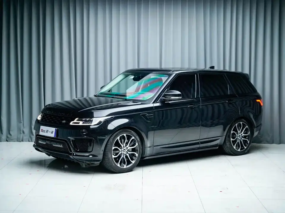 Land Rover Range Rover Sport 3.0 L6 Gloss Black Edition 2021