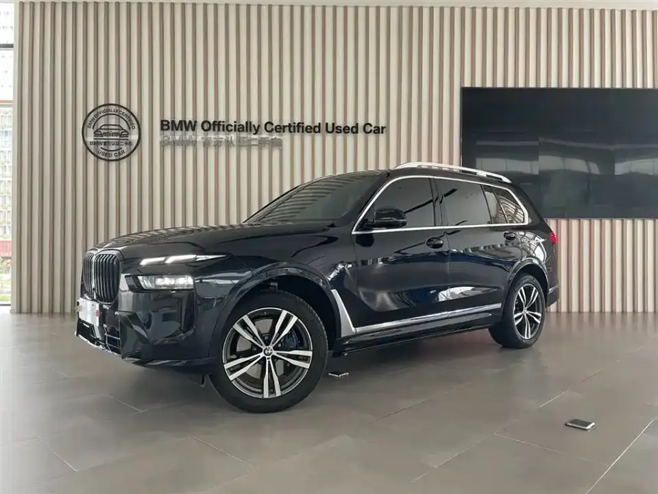BMW X7 Model xDrive40i Exclusive M Sport Package 6-Seater 2026