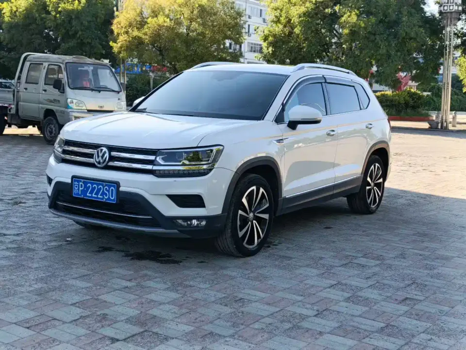 Volkswagen Tharu 330TSI AWD Luxury Edition China VI 2019