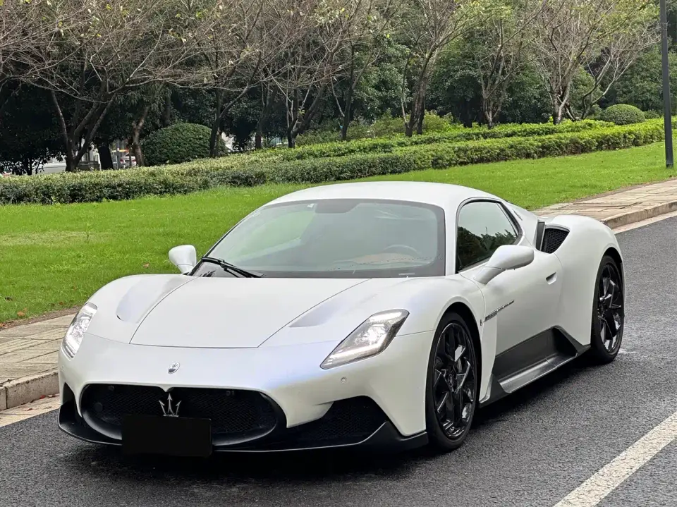 Maserati MC20 3.0T Standard Edition 2022