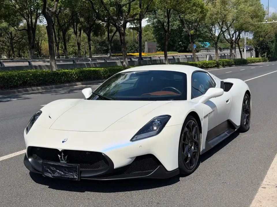 Maserati MC20 3.0T Standard Edition 2022