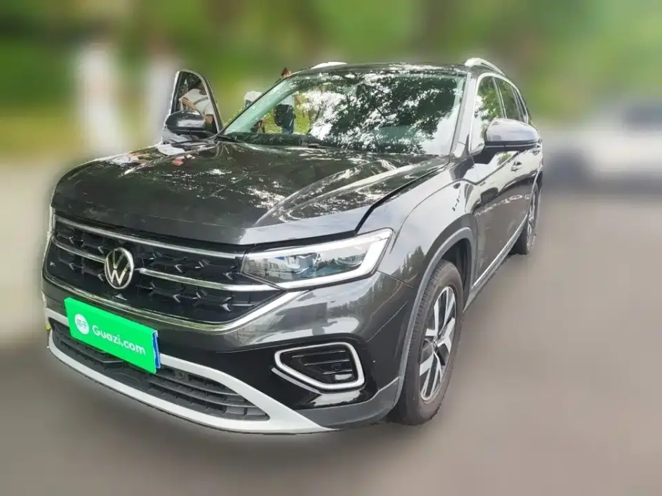 Volkswagen Tayron Model Shared Edition 300TSI 2026