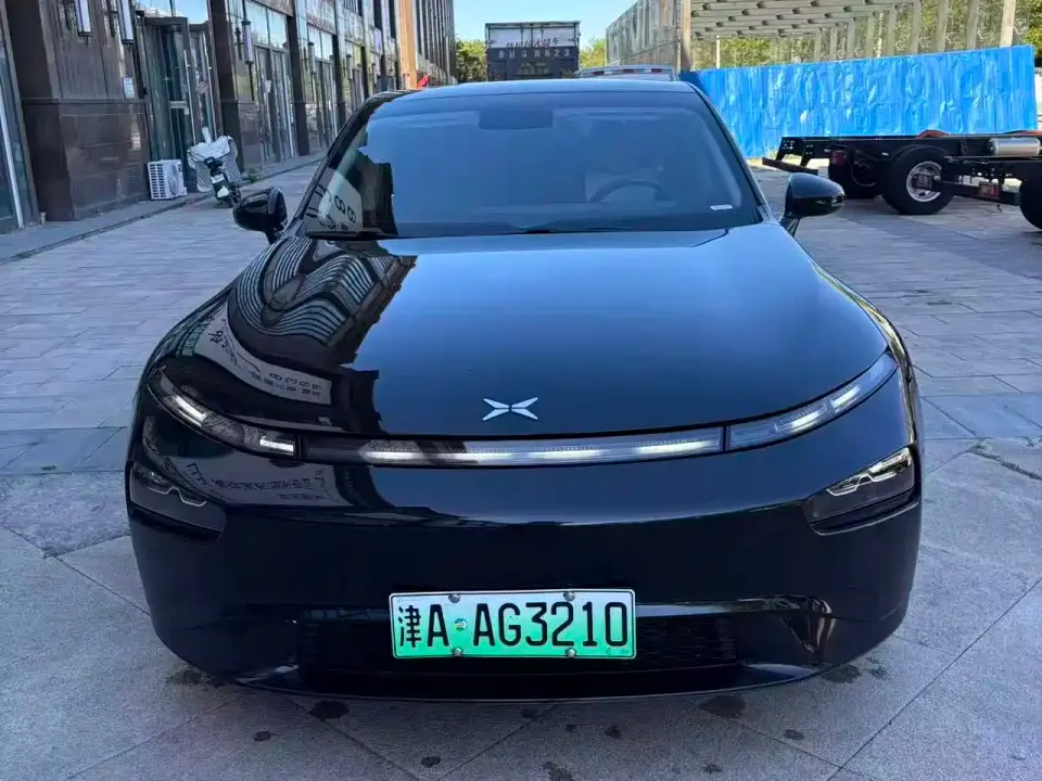 XPeng P7 Model 586G 2022