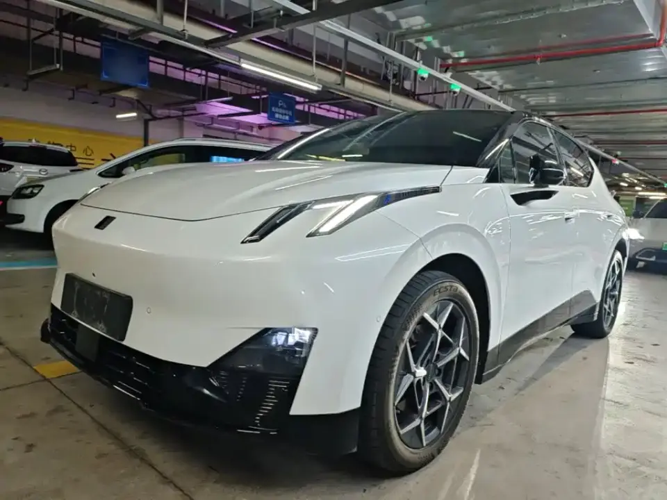 Lynk & Co Z20 530km RWD Pro 2025