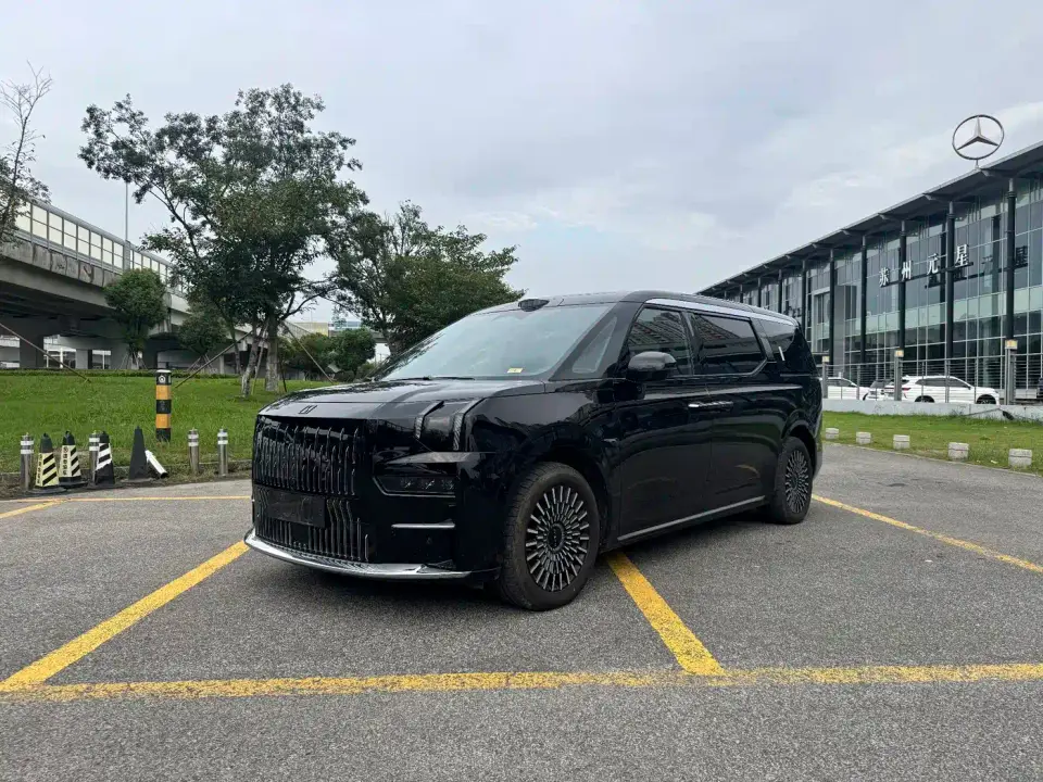 Zeekr 009 7-Seat Aisle AWD Version 108kWh 2025