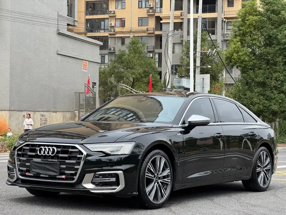Audi A6L 40 TFSI Luxury Dynamic 2024