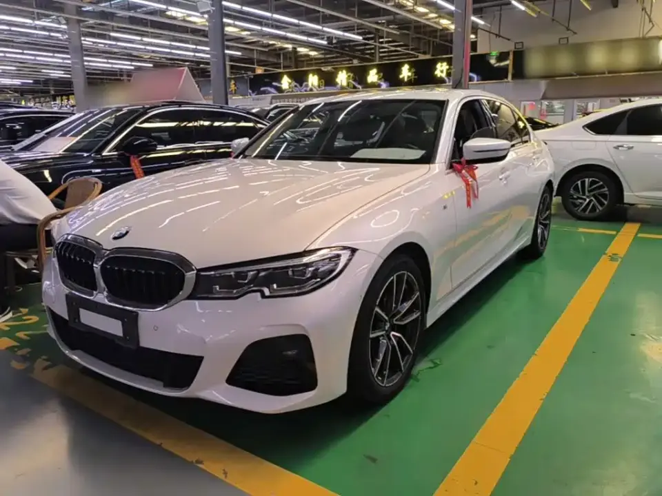 BMW 3 Series 325Li M Sport Package 2021