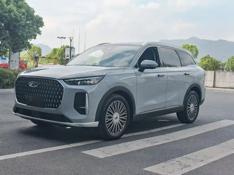 Chery Tiggo 8L Model 2.0T 2WD Luxury 5-Seater 2025