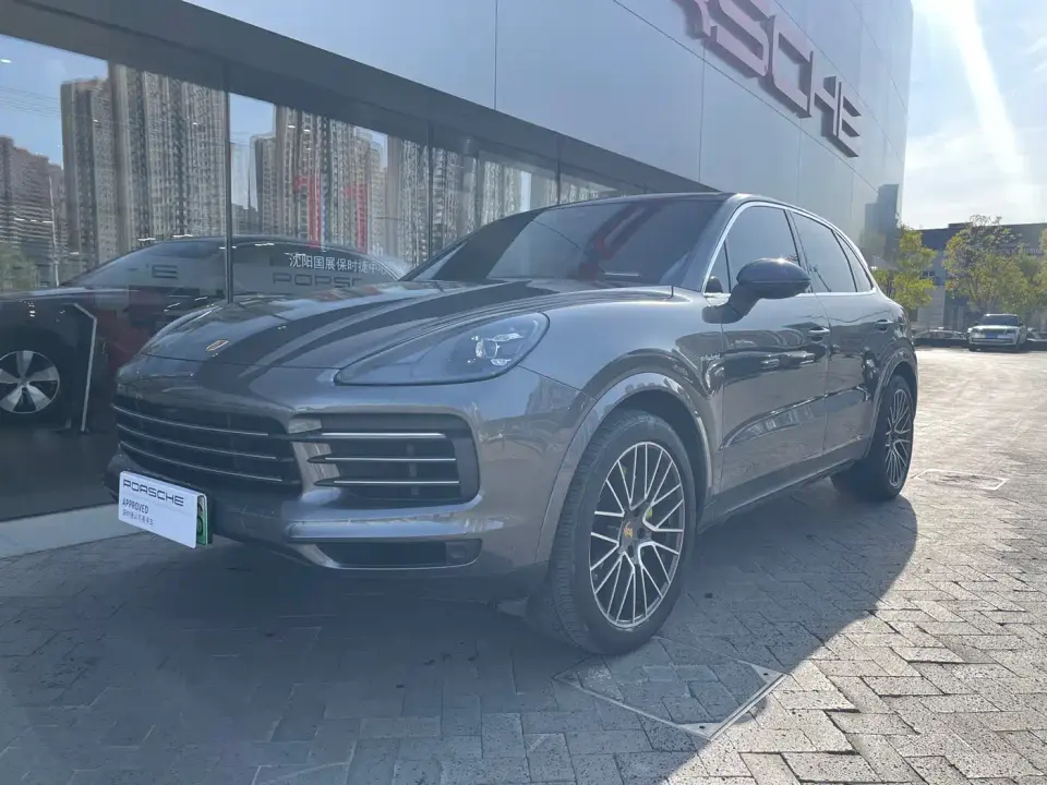 Porsche Cayenne New Energy Cayenne E-Hybrid 2.0T Platinum Edition 2022