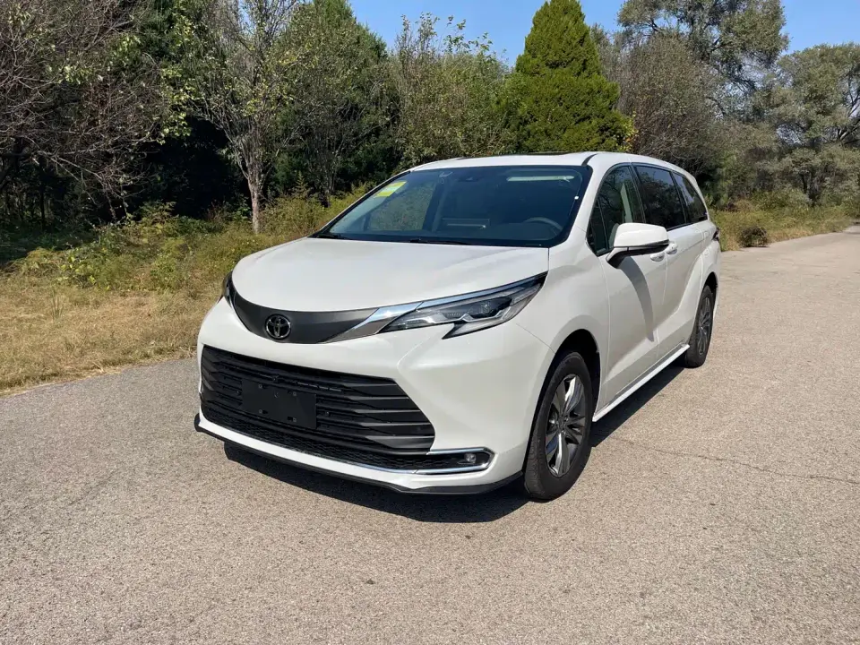 Toyota Sienna 2026