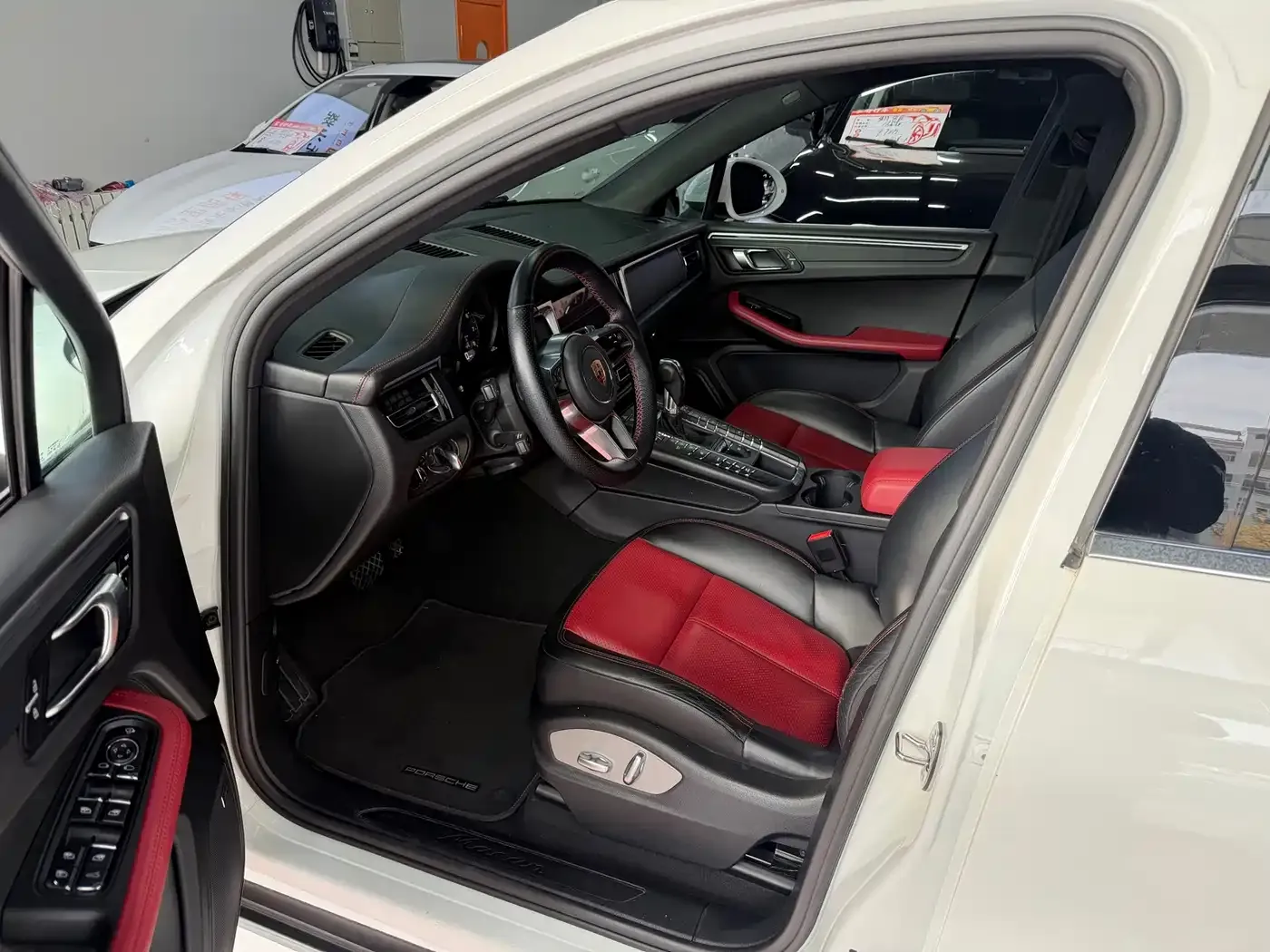 Porsche Macan Macan 2.0T 2019 — фото 4