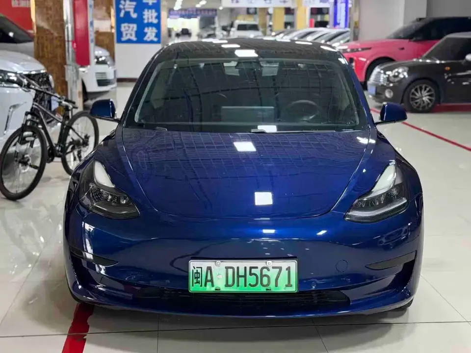 Tesla Model 3 Standard Range Rear-Wheel Drive Upgrade 2021