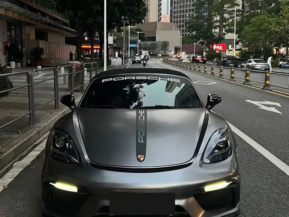 Porsche 718 Boxster 2.0T 2019