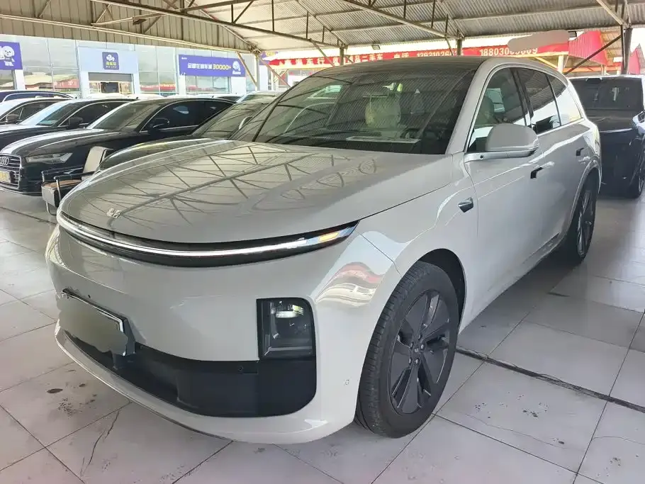 Li Auto L6 Pro 2024