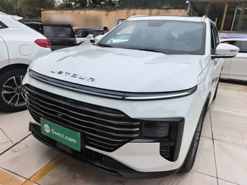 Jetour X70 PLUS 1.5T Luxury Exuberant 5-seater 2024