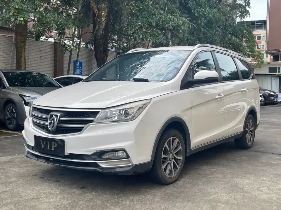Baojun 730 1.5T CVT Fashion 7-Seater 2021