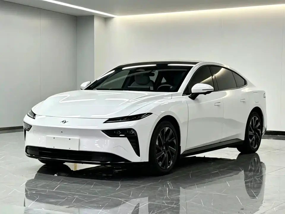 Dongfeng Yipai eπ007 Extended Range 200Air 2025