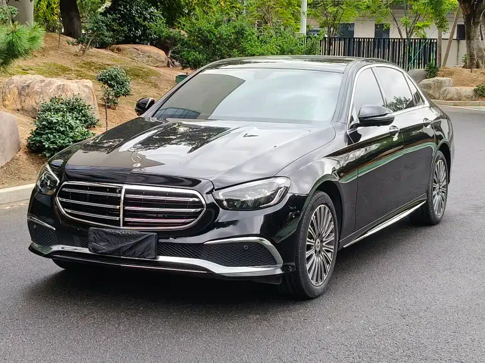 Mercedes-Benz E-Class Model Facelift III E 300 L Fashion 2022