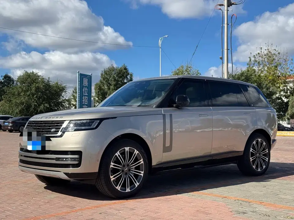 Land Rover Range Rover 3.0 L6 400PS Flourishing Era Extended Wheelbase 2024