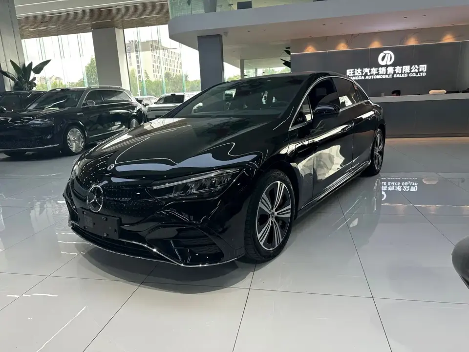 Mercedes-Benz EQE 350 Luxury Edition 2023