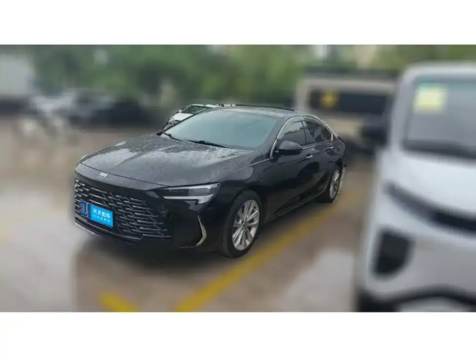 Buick Regal Model 28T Premium 2024
