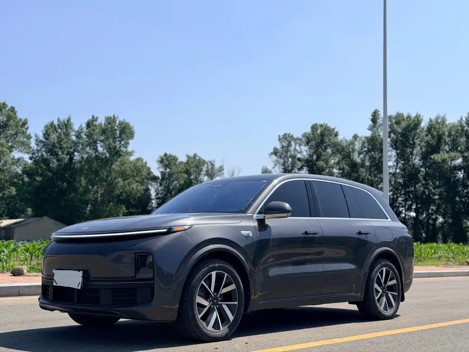 Li Auto Li L8 Pro 2023