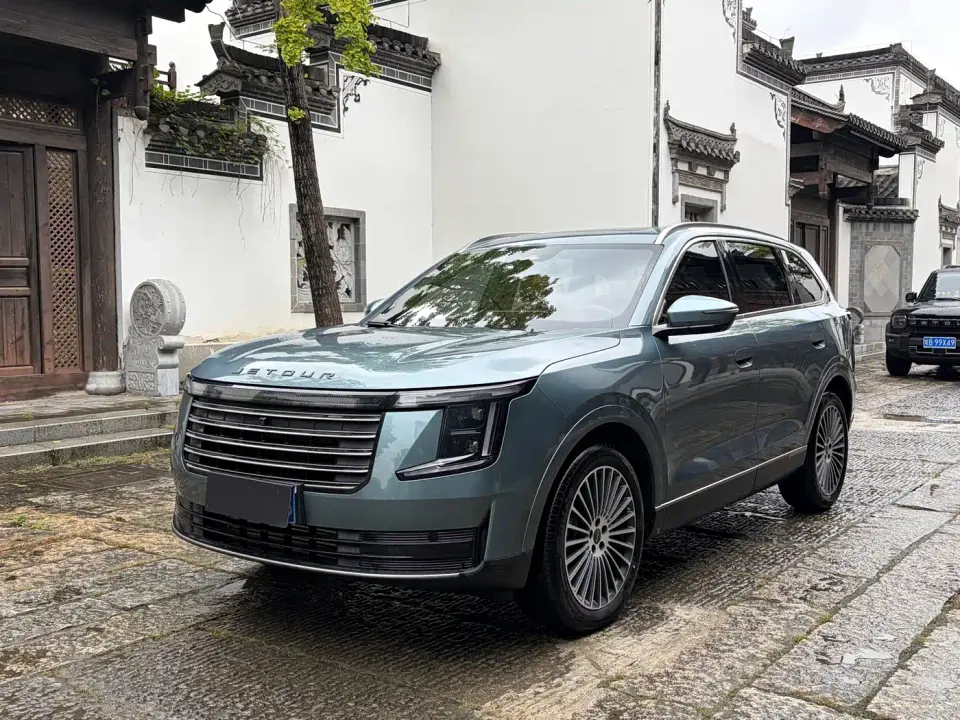 Jetour X70L 2.0T Automatic Flagship 7-Seater 2025