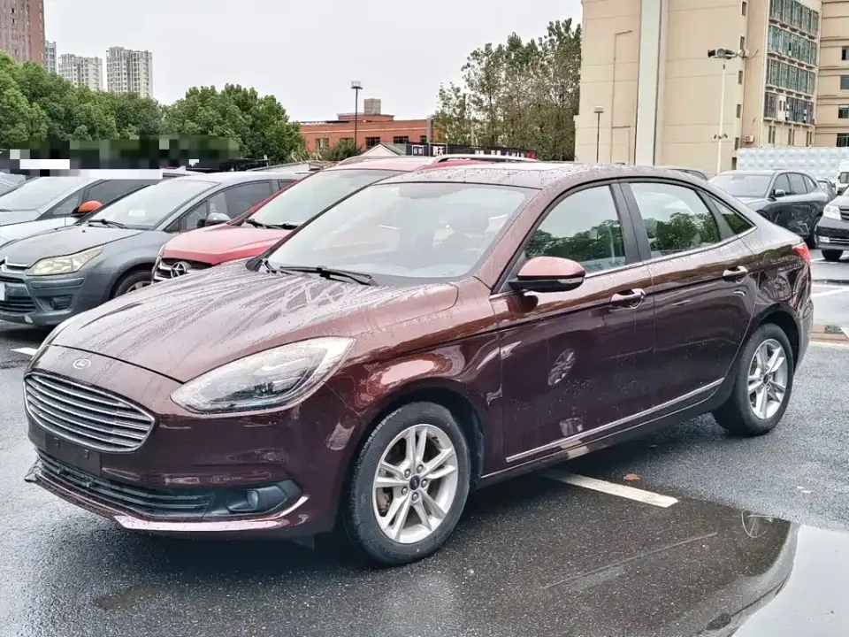 Ford Escort Facelift 1.5L Auto Comfort Edition China VI 2020
