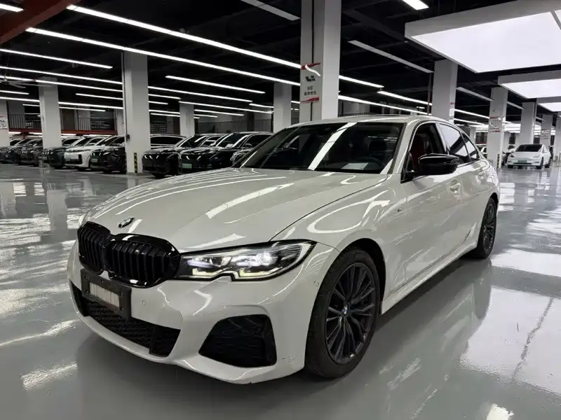 BMW 3 Series 325i M Sport Night Edition 2021