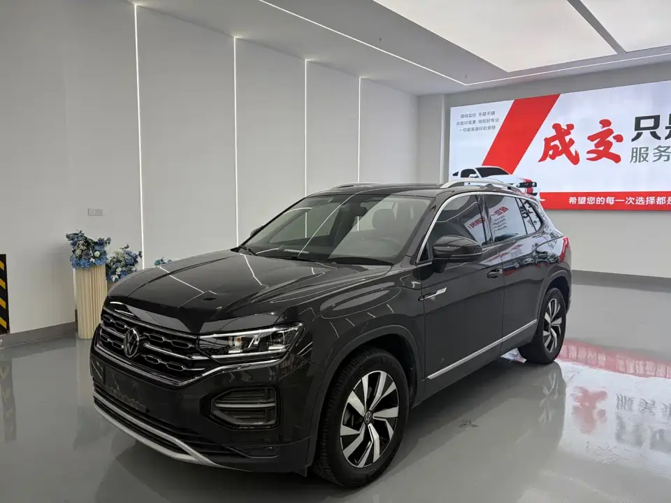 Volkswagen Tayron 330TSI 2WD Luxury Smart Connect Edition 2022