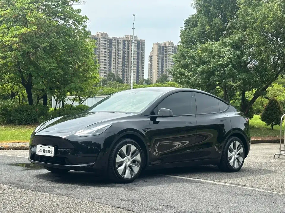 Tesla Model Y Facelift Rear-Wheel Drive Version 2022