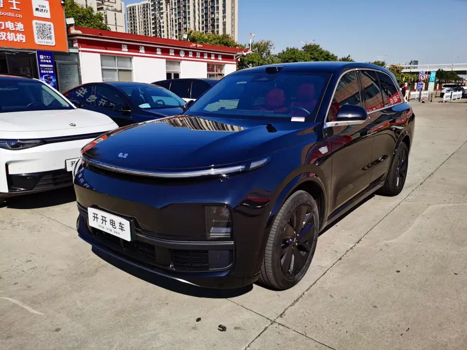 Li Auto Li L8 Max Smart Renewal Edition 2025