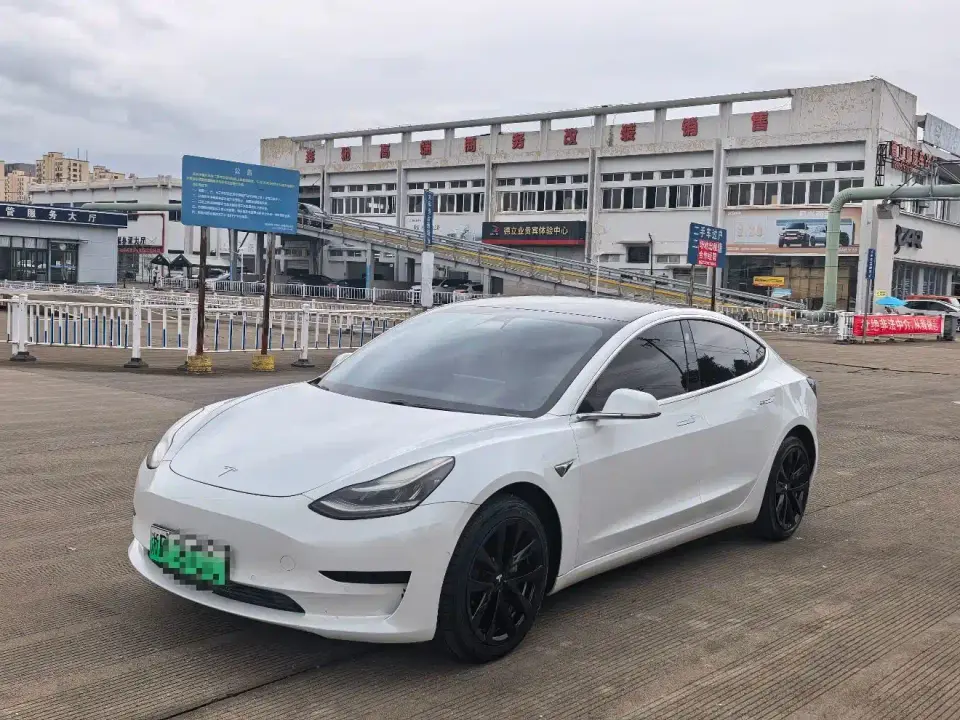 Tesla Model 3 Facelift Standard Range RWD Upgrade 2021
