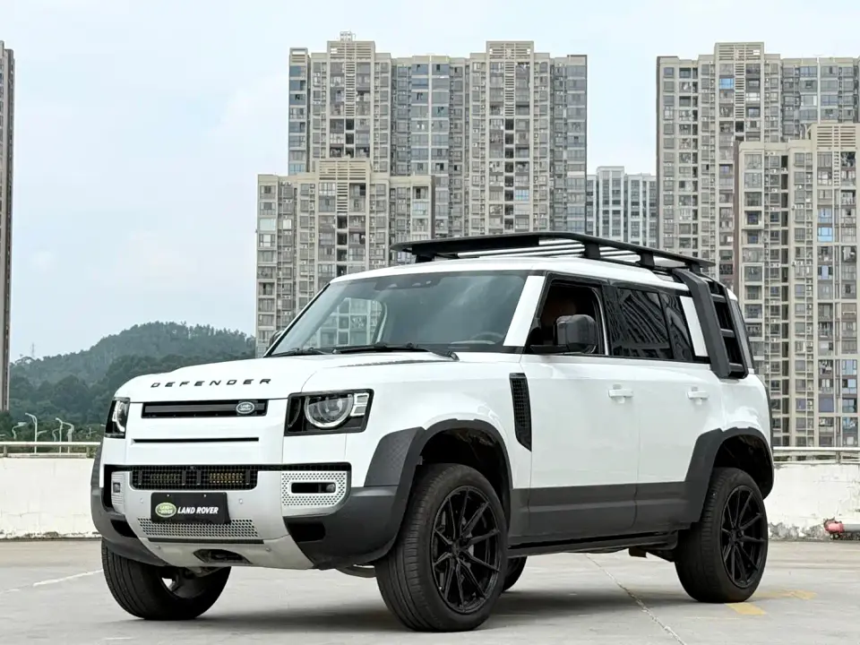 Land Rover Defender 110 3.0T P400 Dark Special Edition 2025