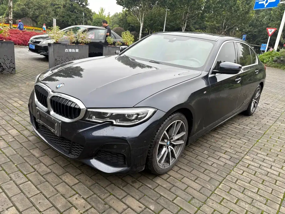 BMW 3 Series 325Li M Sport Package 2021