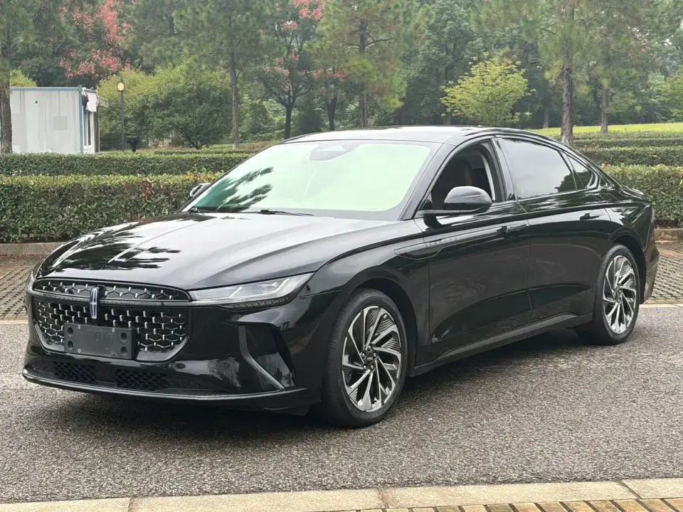 Lincoln Z 2.0T 2WD Premium Hybrid 2024