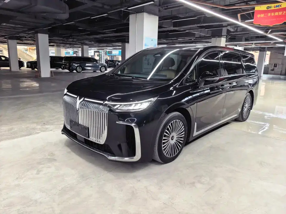 Voyah Auto Voyah Dreamer PHEV 4WD Kunpeng Premium Edition 2024