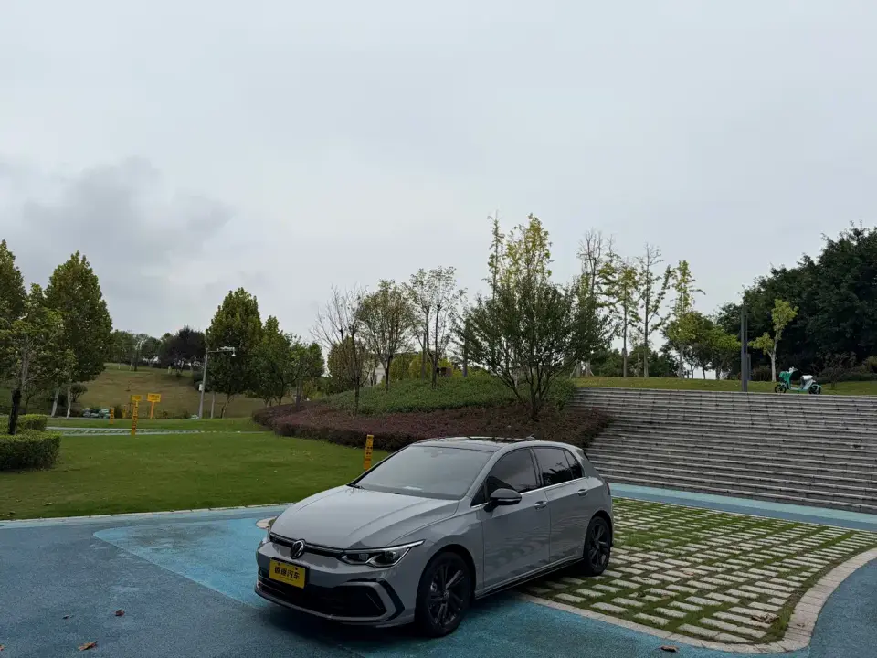 Volkswagen Golf 280TSI DSG R-Line 2022