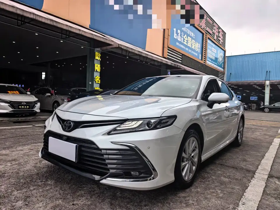 Toyota Camry 2.0G Luxury Edition 2021
