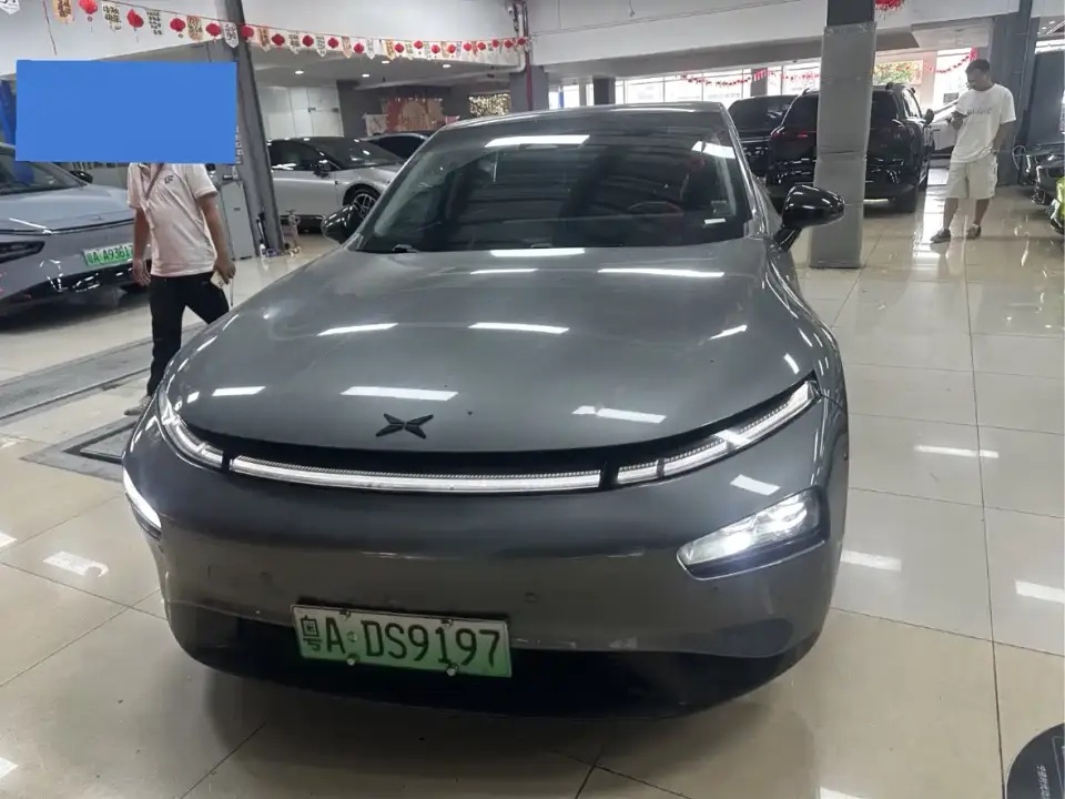 XPeng P7 Model 670N 2020