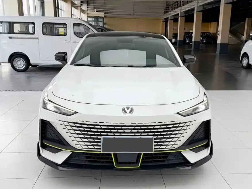 Changan UNI-V 1.5T Sport Edition 2022