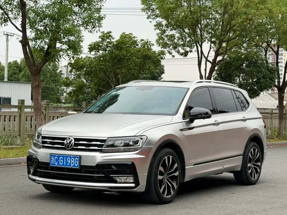 Volkswagen Tiguan L 330TSI Automatic 2WD R-Line Flagship Edition China VI 2021